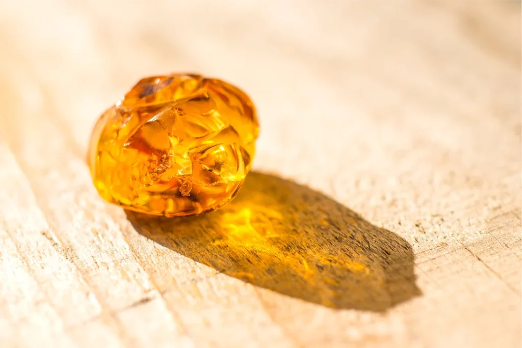 Amber Aura Meaning & Personality
